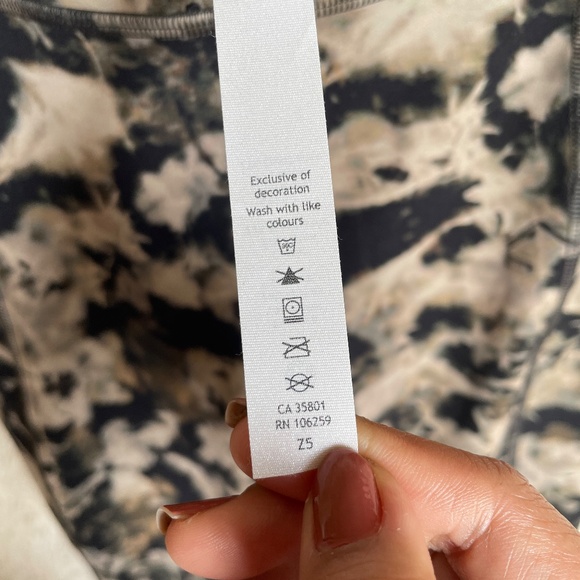 Lululemon Active Leggings WITH POCKET Women's Size 2 Multicolor for Sports Yoga - Picture 5 of 11